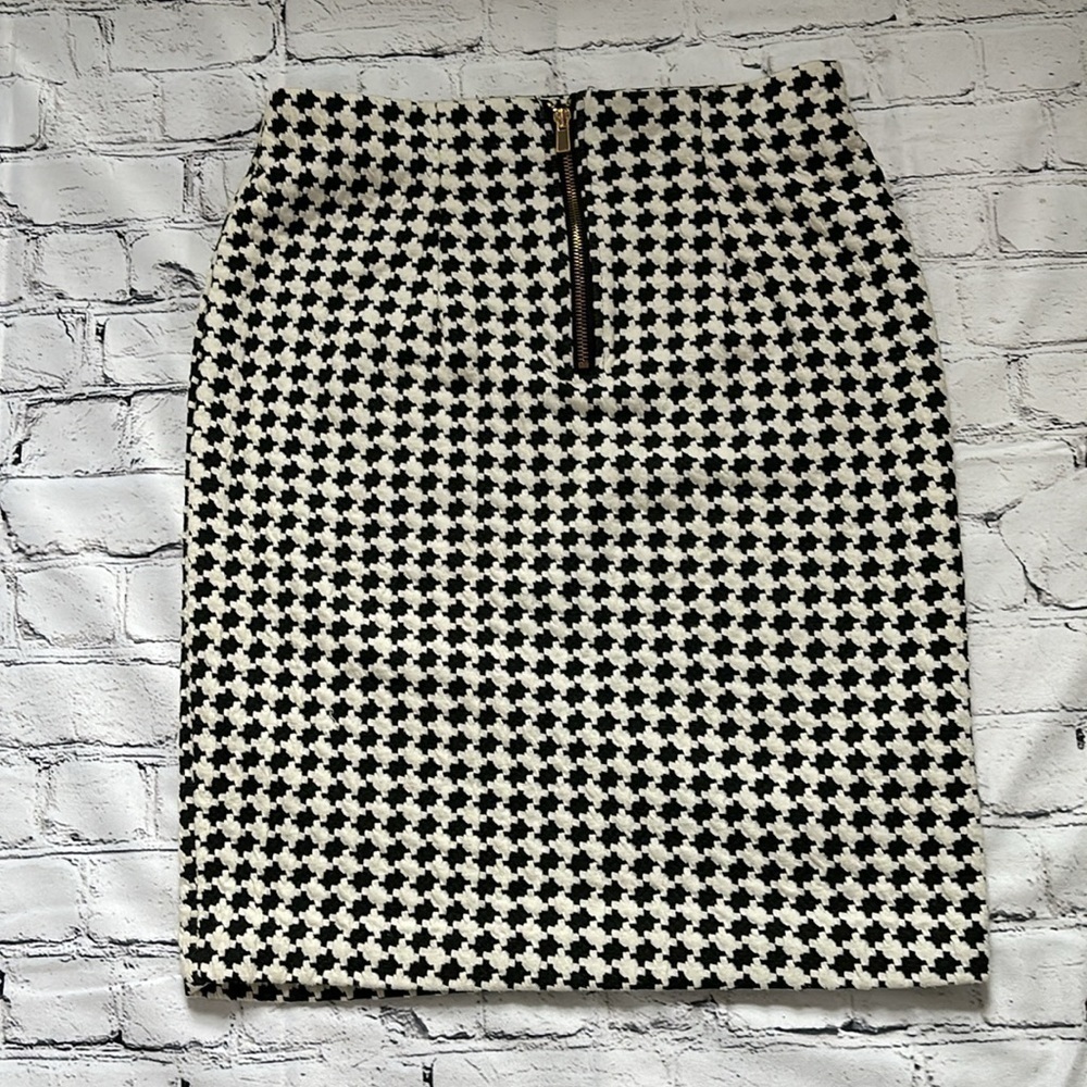Philosophy  size 2 Skirt - Picture 2 of 5